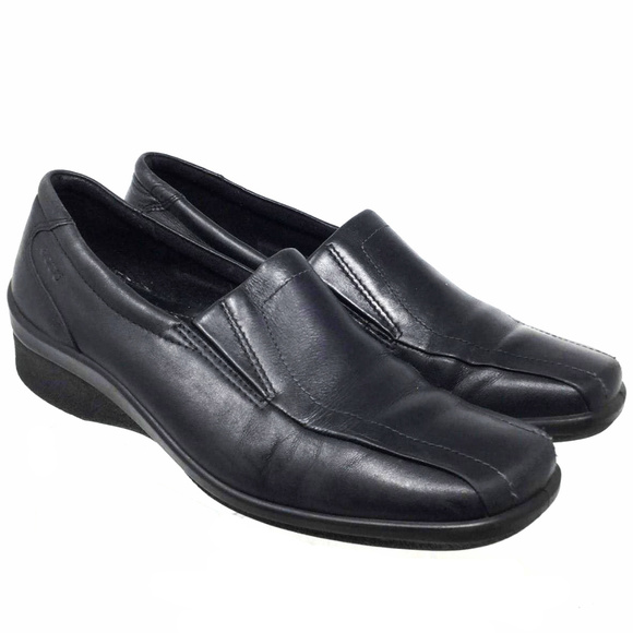 ecco black shoes womens